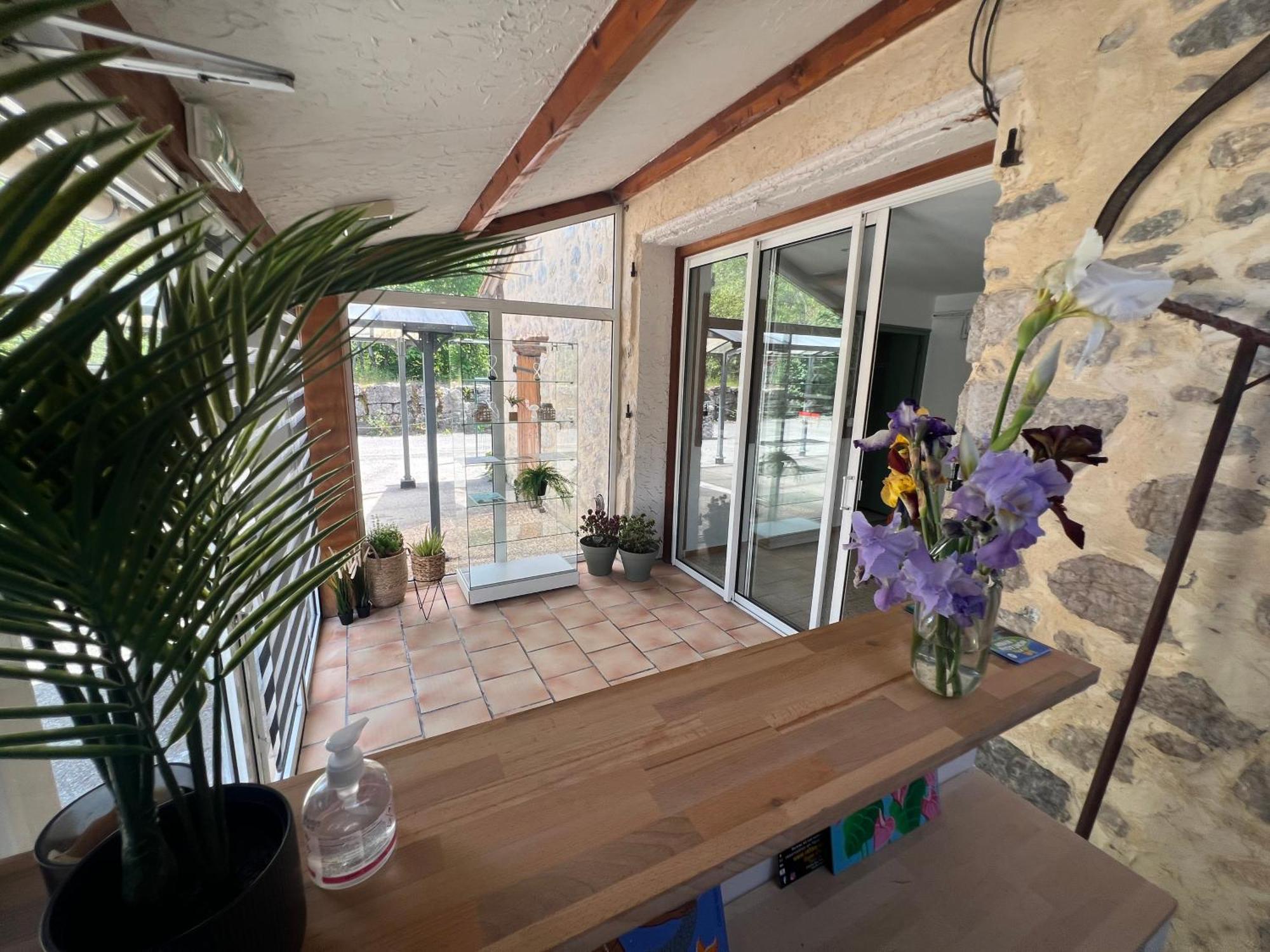 Auberge de jeunesse L'Oustaou à Castellane Extérieur photo