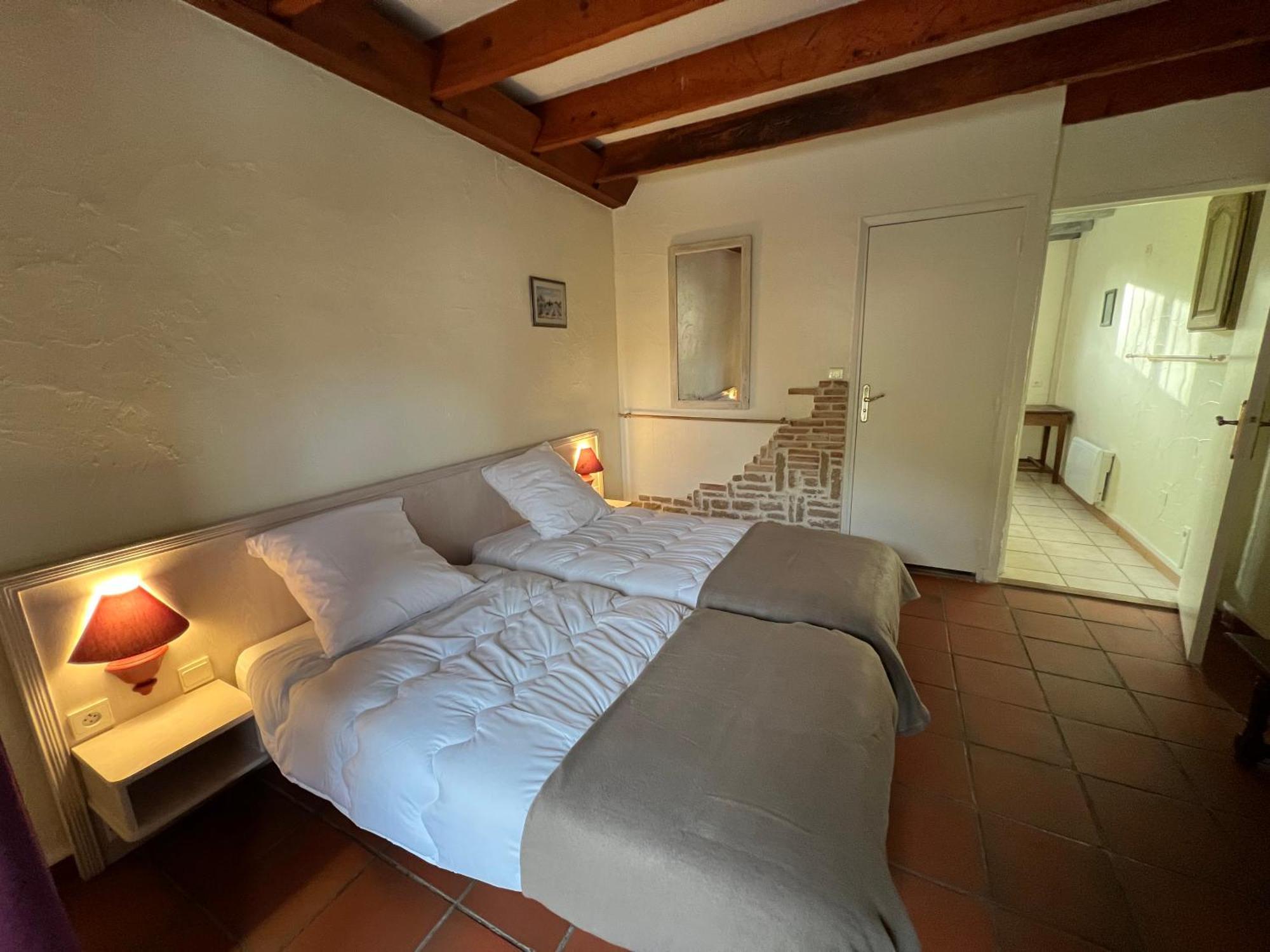 Auberge de jeunesse L'Oustaou à Castellane Extérieur photo