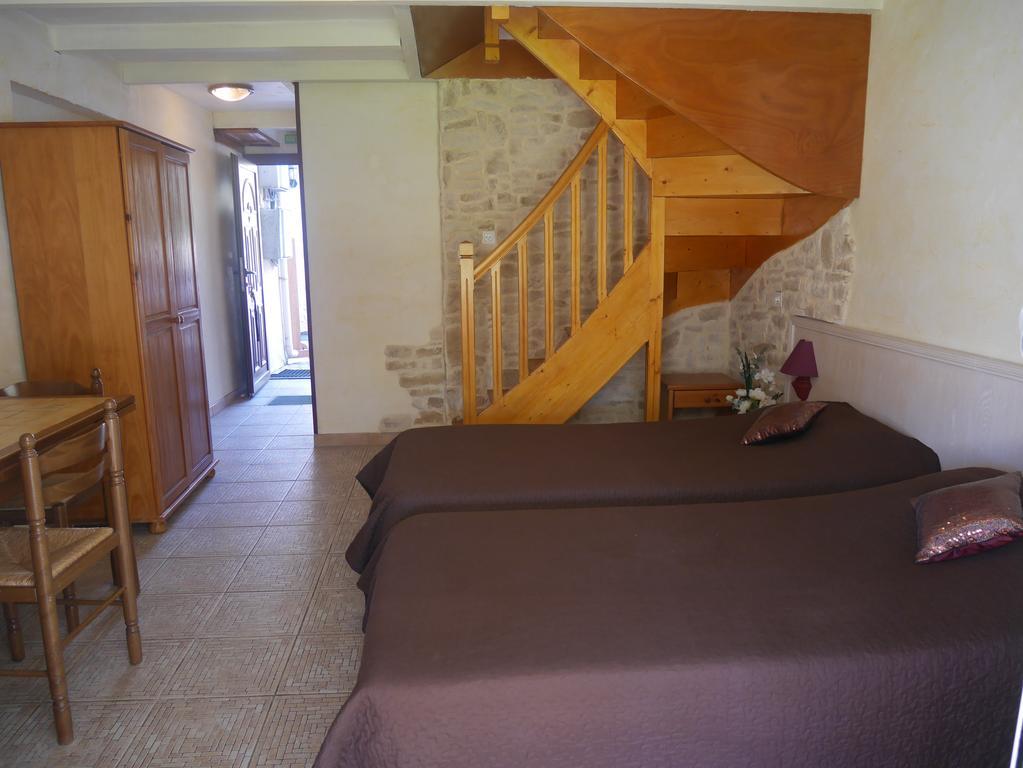 Auberge de jeunesse L'Oustaou à Castellane Extérieur photo